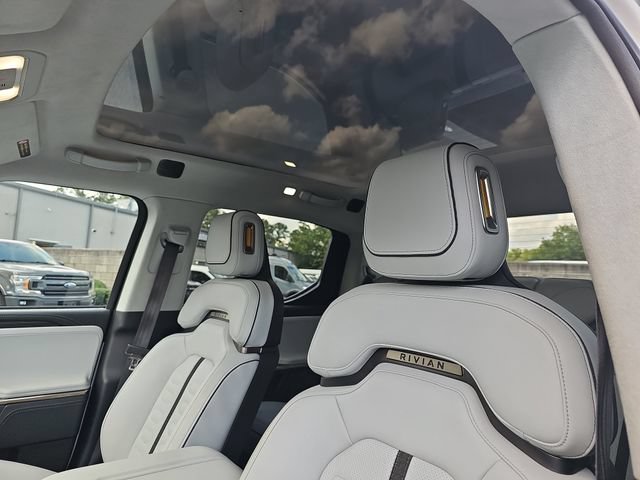 Used 2022 Rivian R1T Adventure AWD/4WD image 14