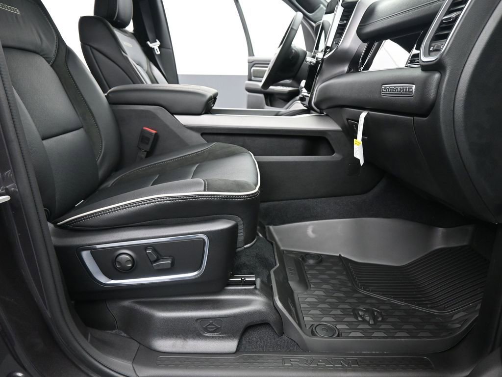 New 2026 RAM 1500 Laramie w/ Night Edition image 21