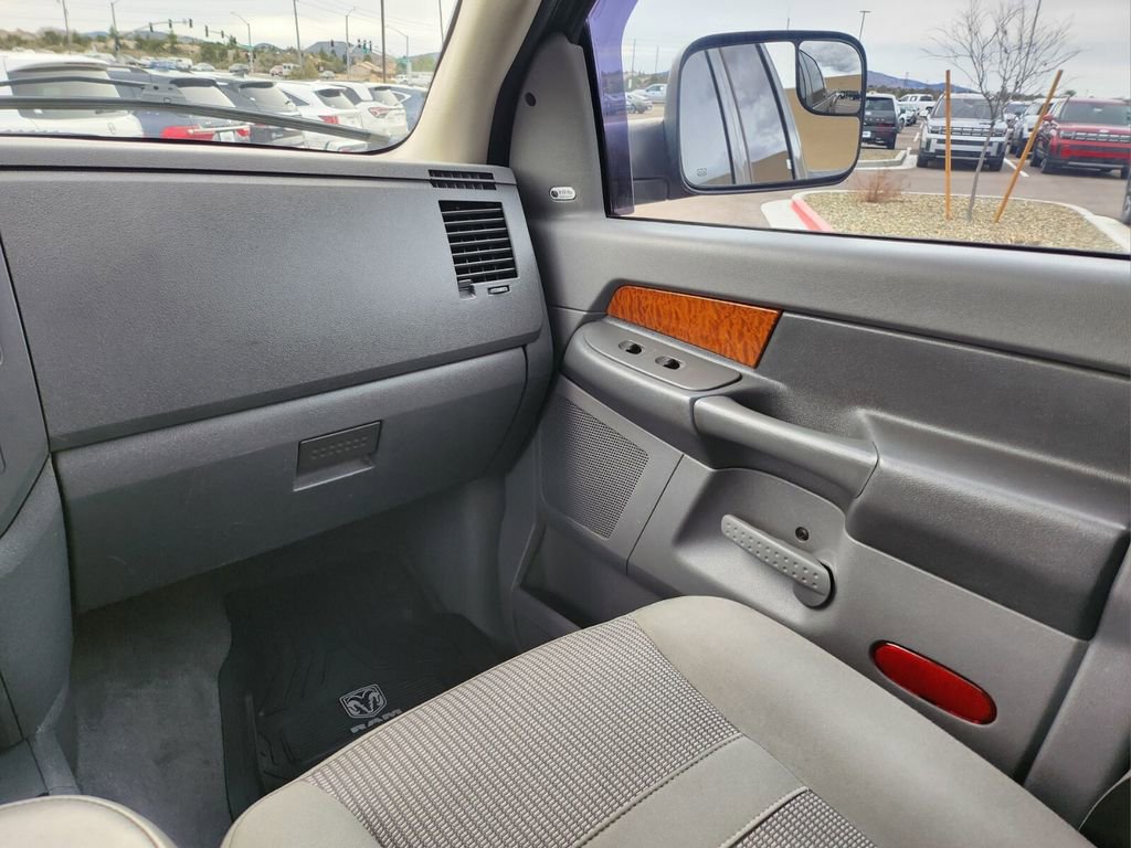 Used 2006 Dodge Ram 2500 Truck SLT w/ Quad Cab Big Horn Value Group image 26