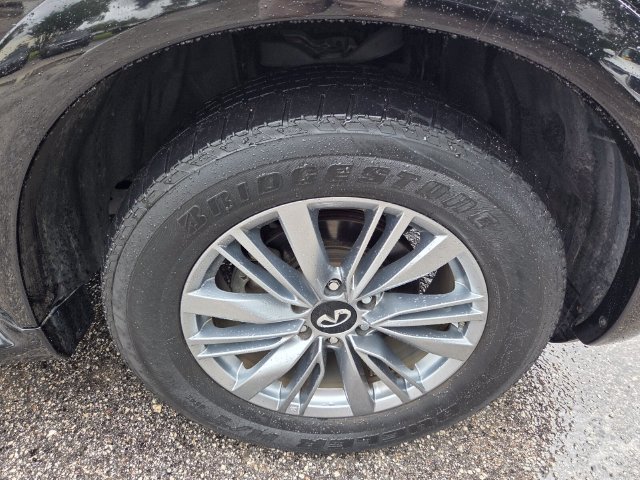 Used 2022 INFINITI QX80 Luxe w/ Cargo Package AWD/4WD image 9
