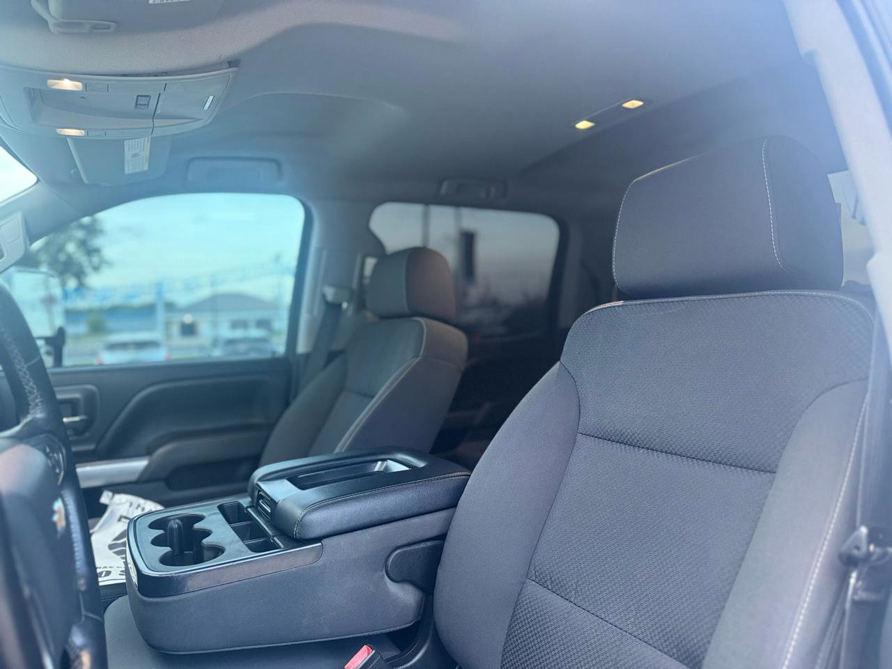 Used 2018 Chevrolet Silverado 1500 LT w/ Trailering Package AWD/4WD image 50