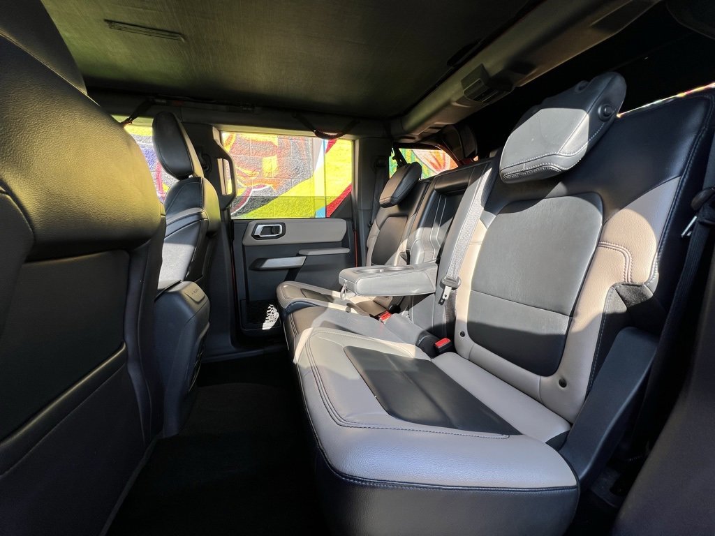 Used 2023 Ford Bronco Wildtrak image 24