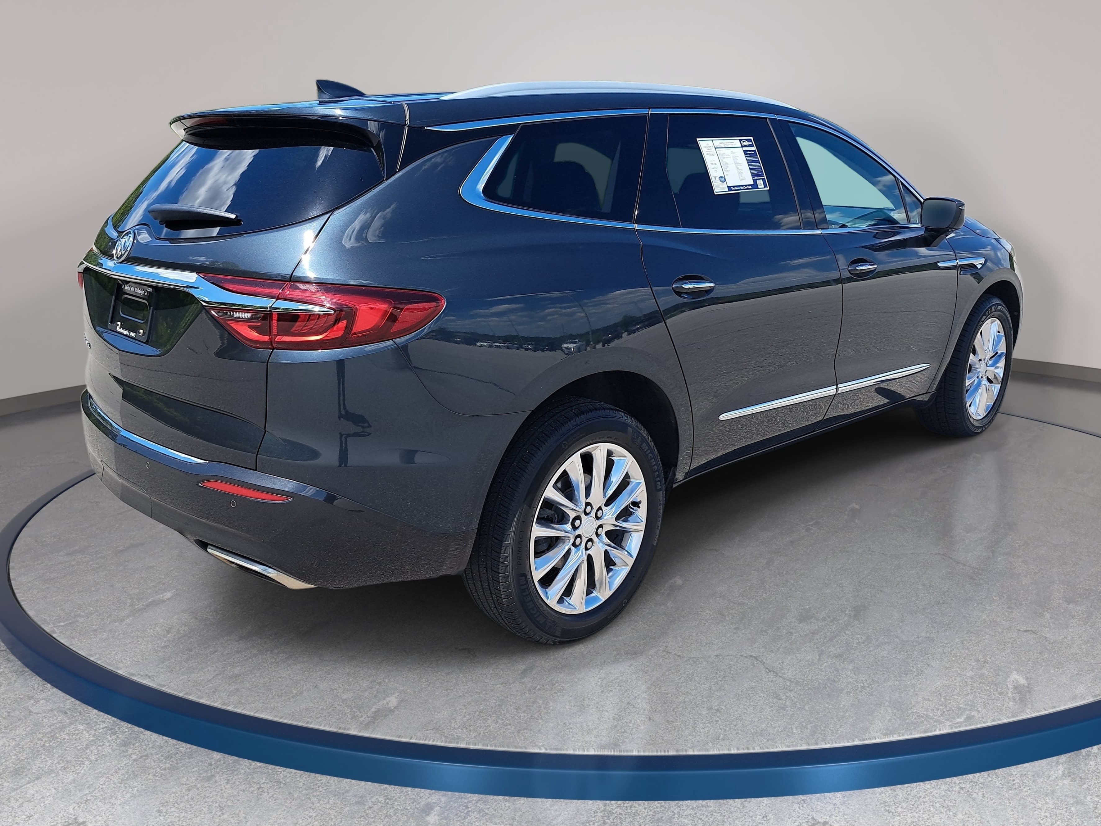 Used 2020 Buick Enclave Essence w/ Sound and Sites Package AWD/4WD image 5