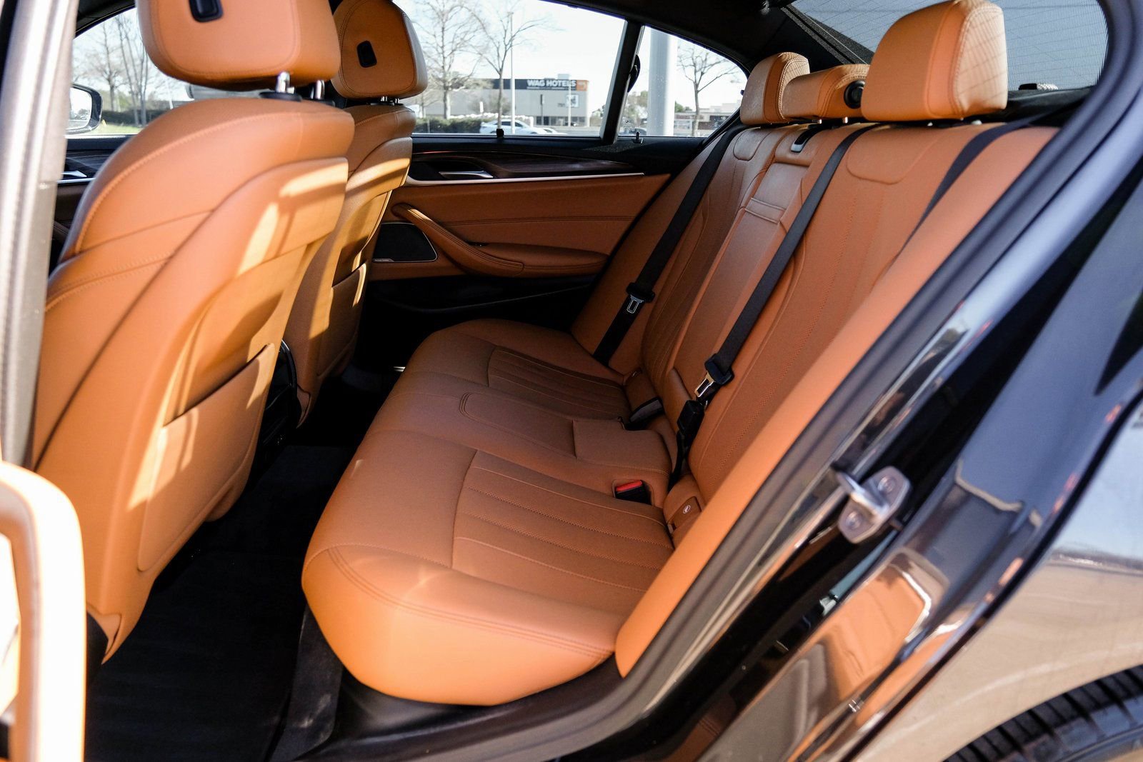 Used 2023 BMW 530i xDrive w/ Executive Package image 49