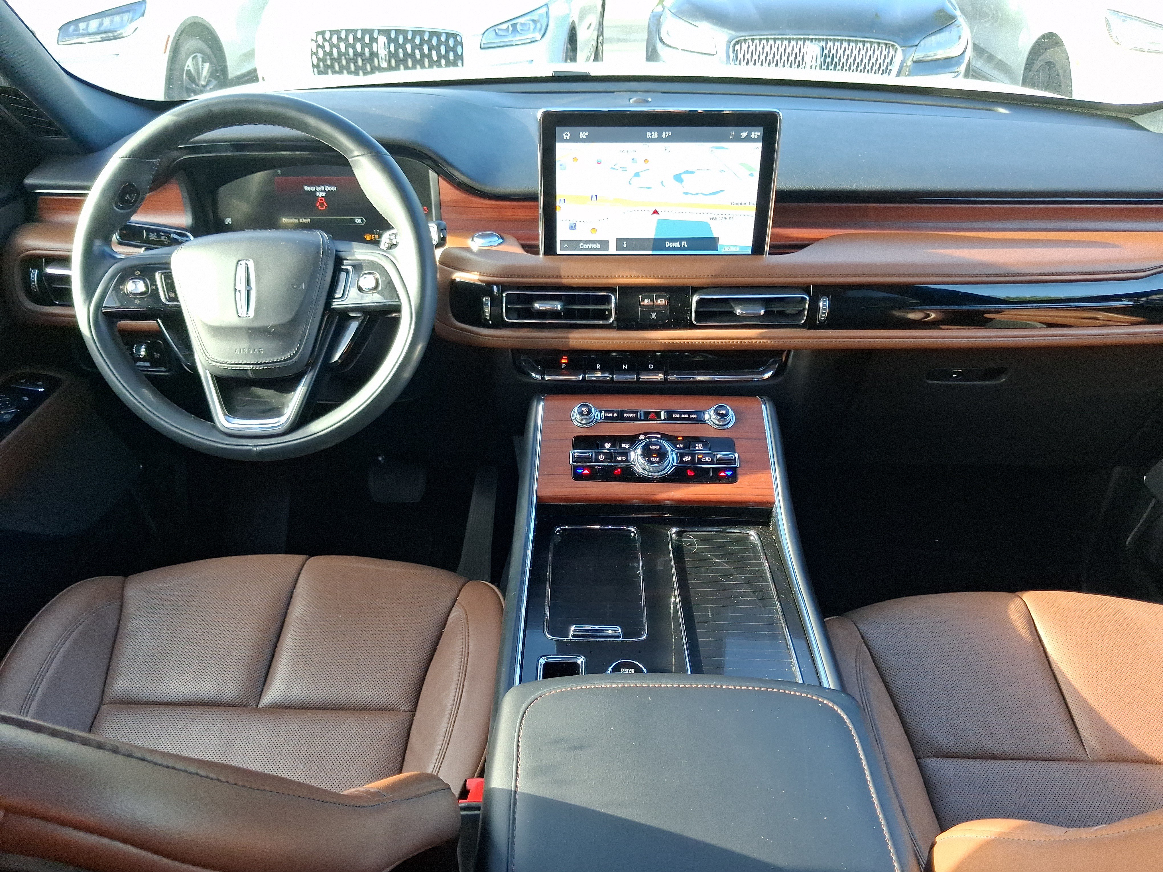 Certified 2023 Lincoln Aviator Reserve w/ Jet Package RWD image 7