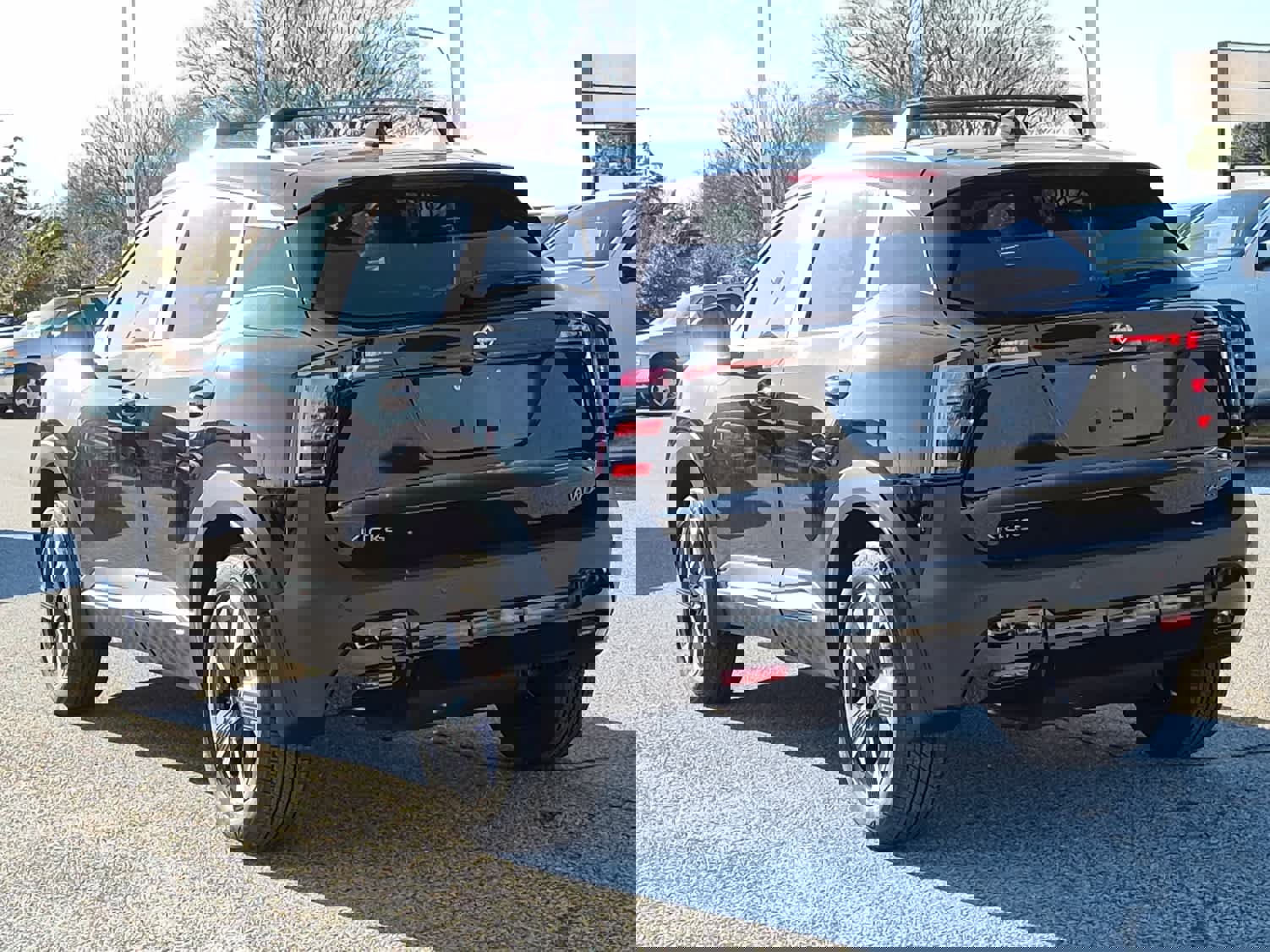 New 2026 Nissan Kicks SV w/ Cold Weather Package AWD/4WD image 4