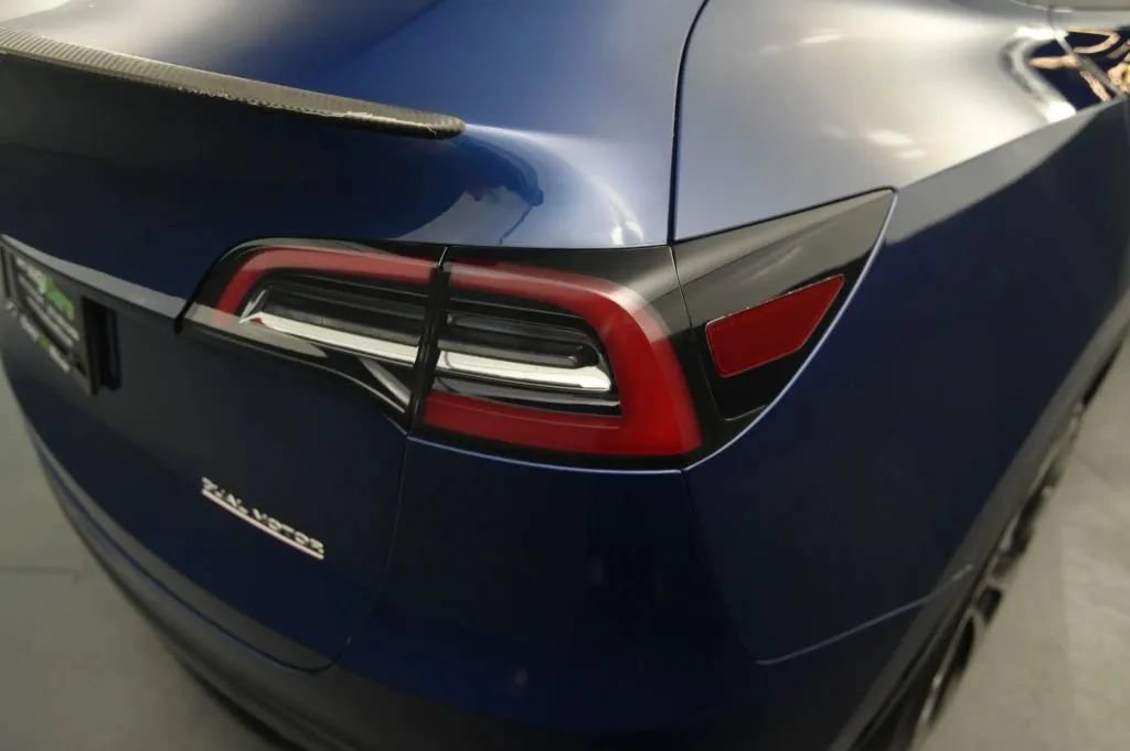 Used 2022 Tesla Model Y Performance AWD/4WD image 18