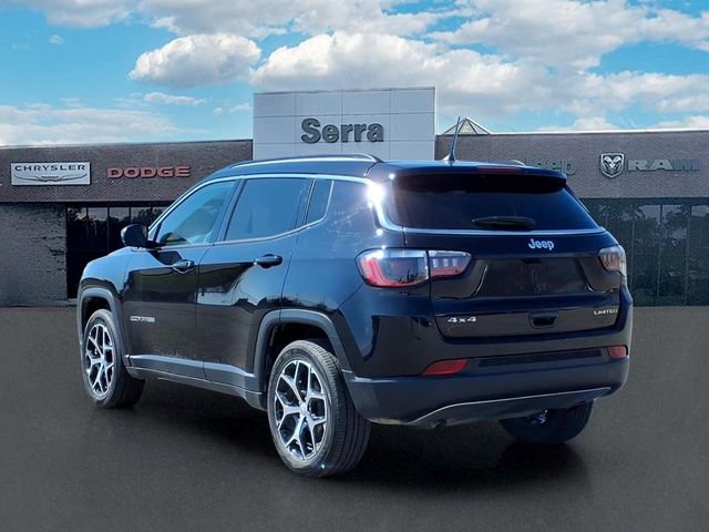 Used 2024 Jeep Compass Limited image 3