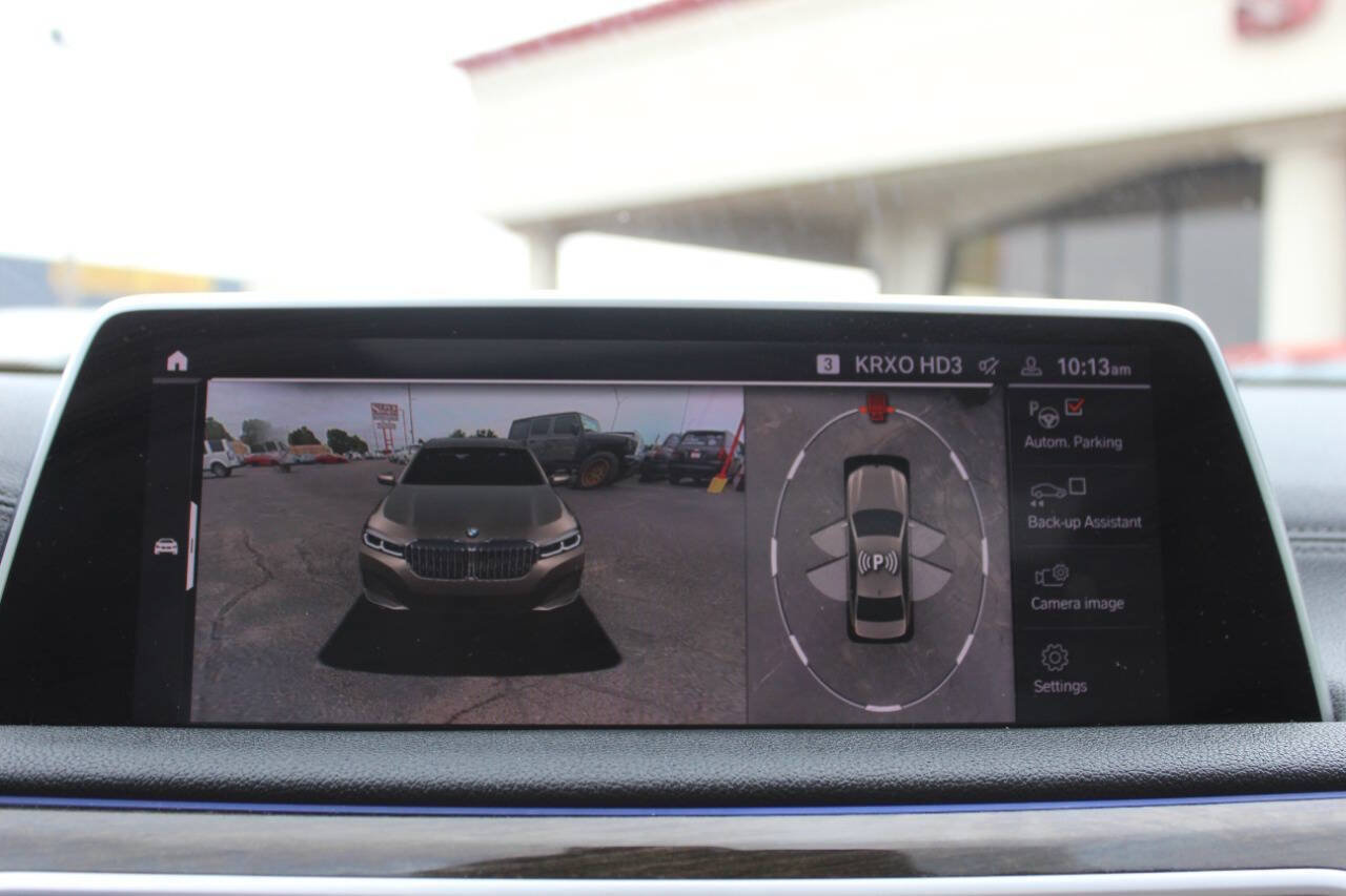 Used 2022 BMW 740i xDrive AWD/4WD image 40