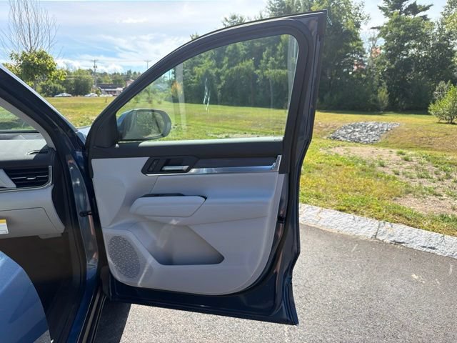 New 2027 GMC Terrain Denali w/ LPO, Floor Liner Package AWD/4WD image 26