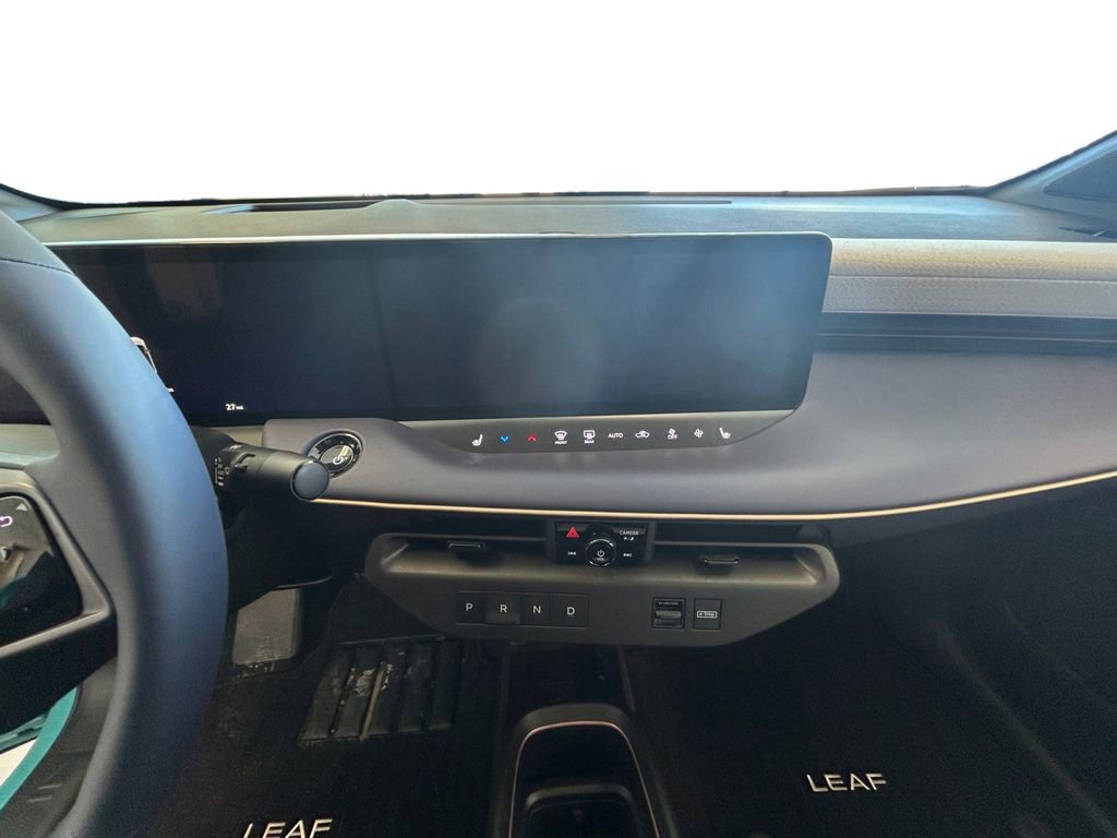 New 2026 Nissan Leaf Platinum+ image 10