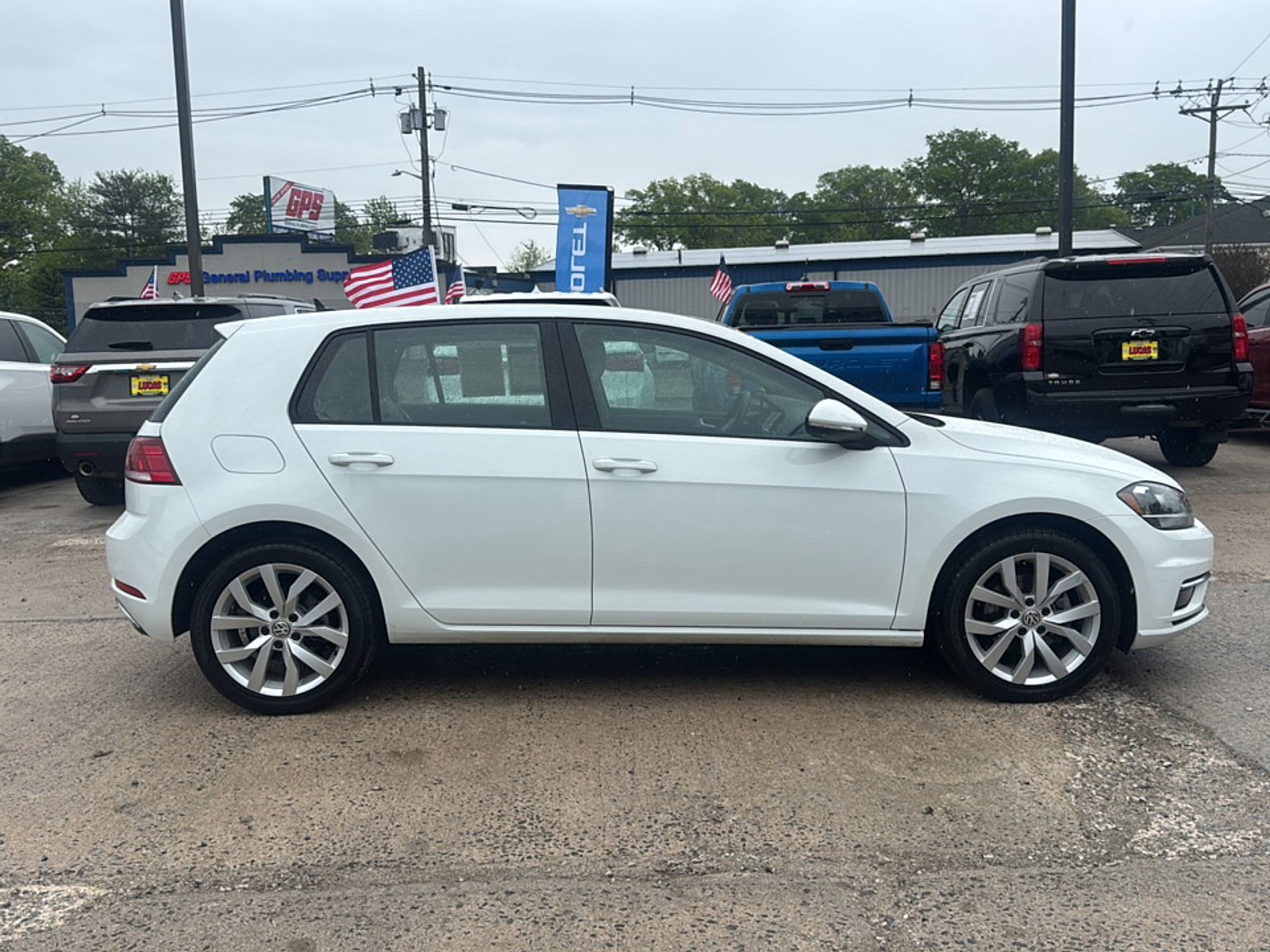 Used 2019 Volkswagen Golf SE w/ Driver Assistance Package FWD image 9