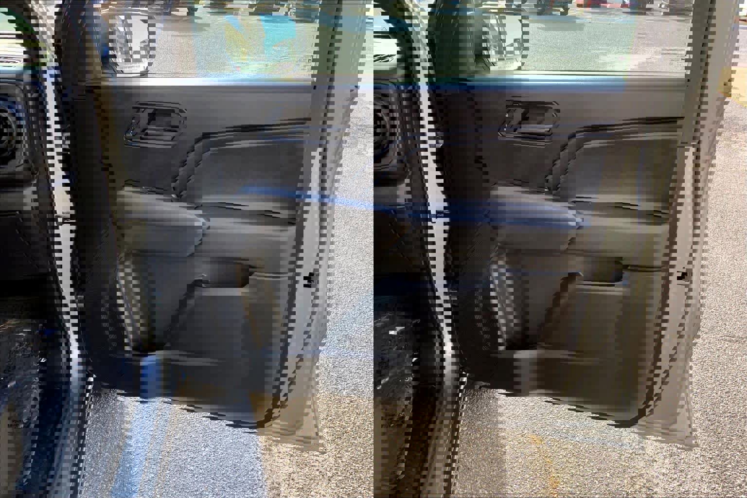 Used 2024 Chevrolet Colorado W/T image 22