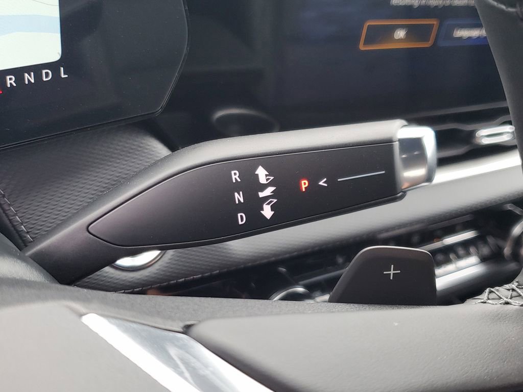 New 2026 Chevrolet Equinox LT w/ Convenience Package II FWD image 27