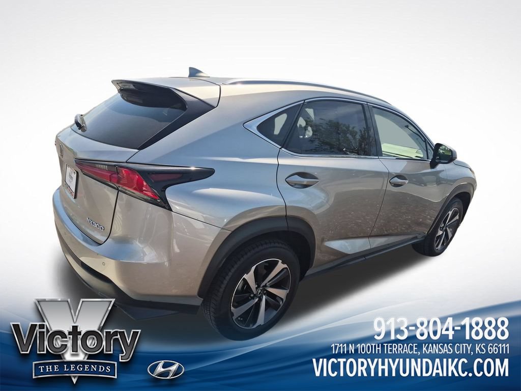 Used 2022 Lexus RX 350L Premium w/ Premium Package AWD/4WD image 5