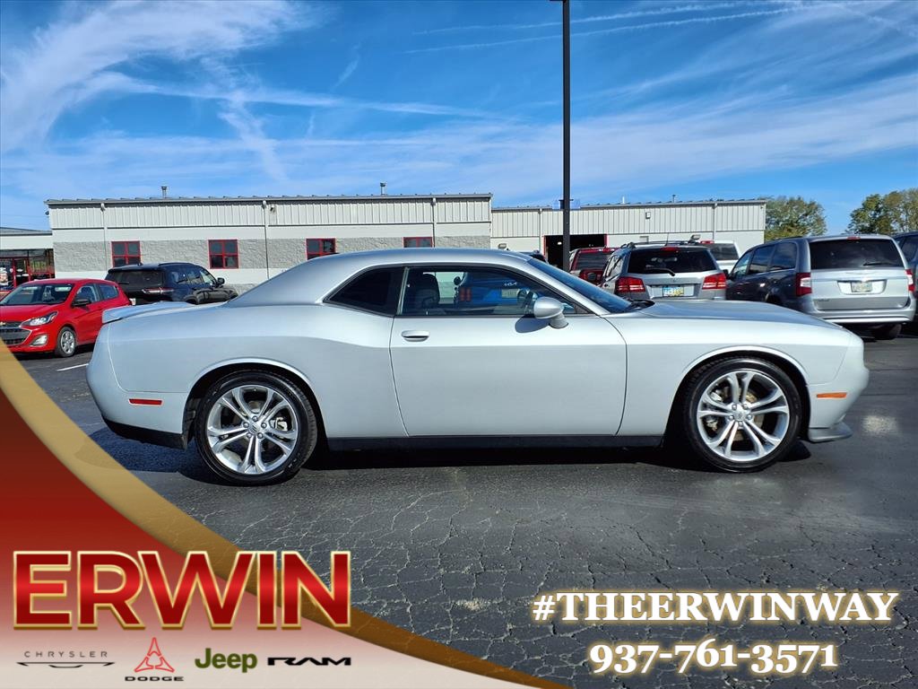 Certified 2022 Dodge Challenger R/T image 2