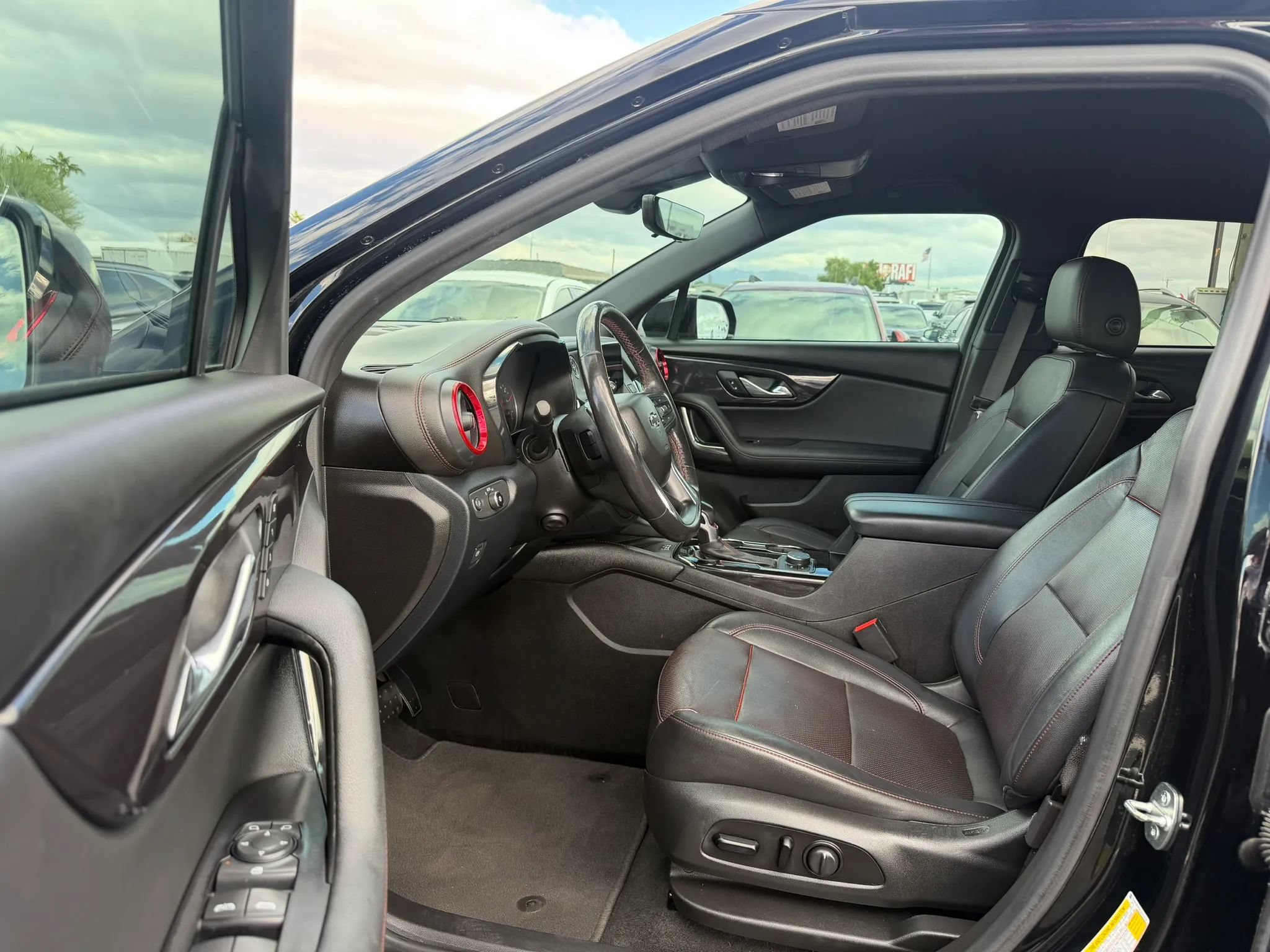 Used 2020 Chevrolet Blazer RS FWD image 18