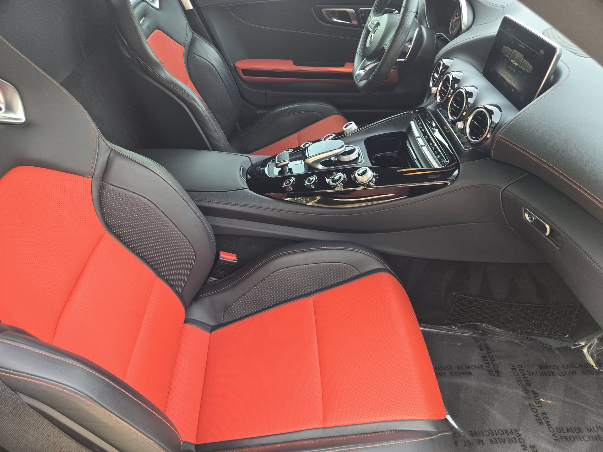 Used 2018 Mercedes-Benz AMG GT Roadster image 14