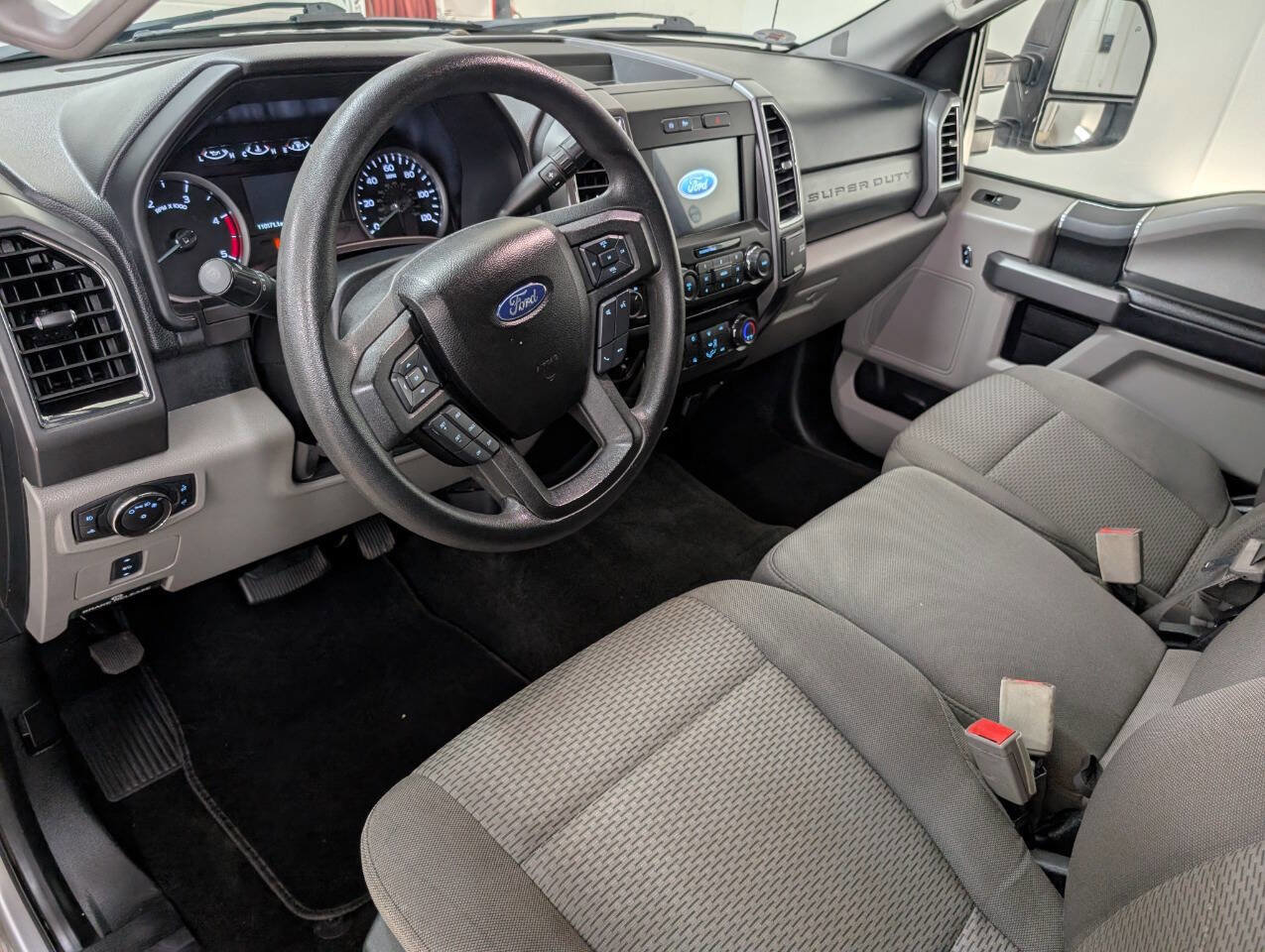 Used 2018 Ford F250 XLT w/ XLT Value Package image 8