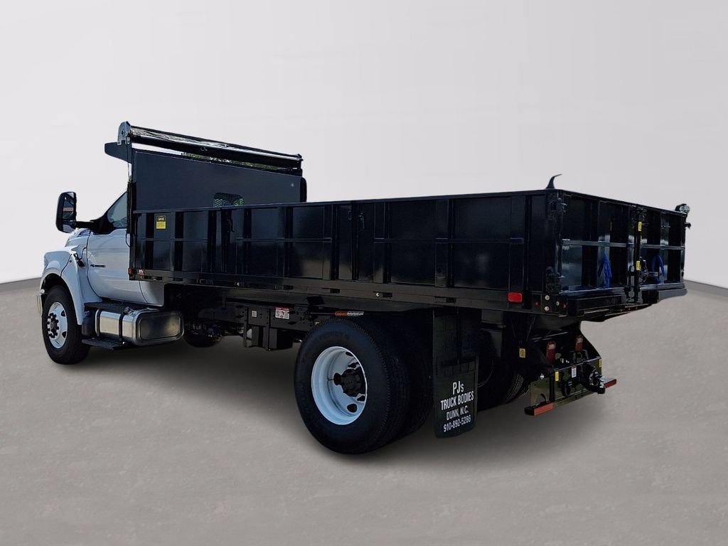 New 2027 Ford F750 2WD Regular Cab Super Duty image 4