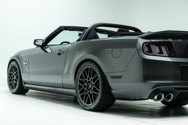 Used 2014 Ford Mustang Shelby GT500 w/ Equipment Group 821A image 19