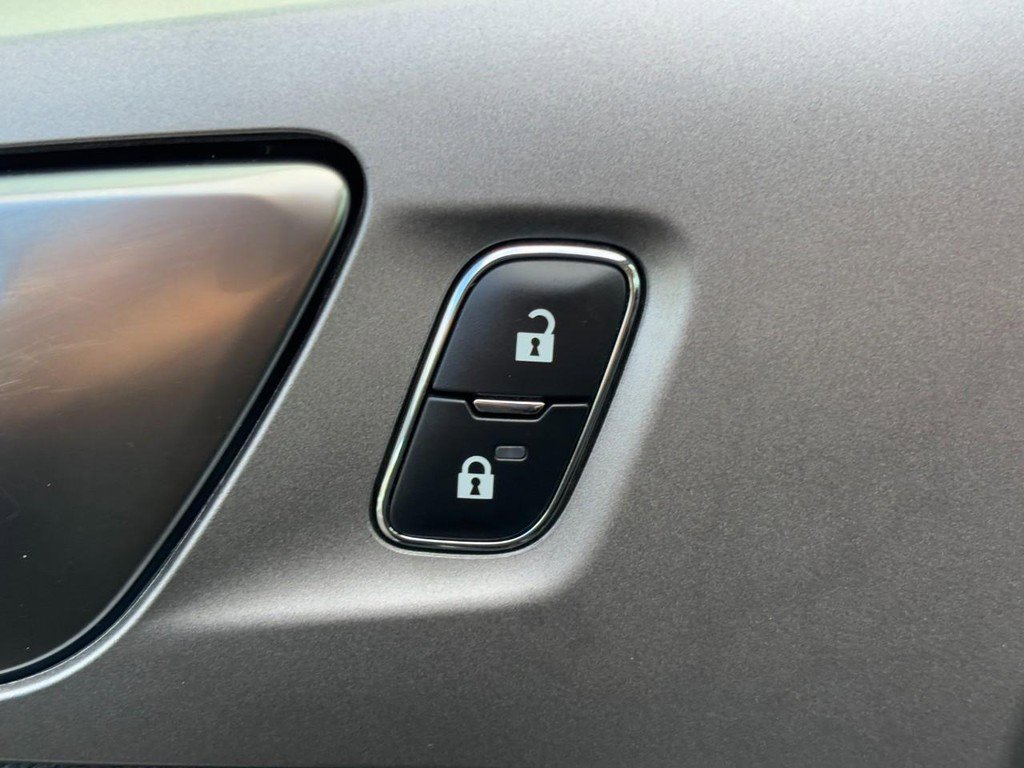 Used 2023 Ford Ranger XLT image 27