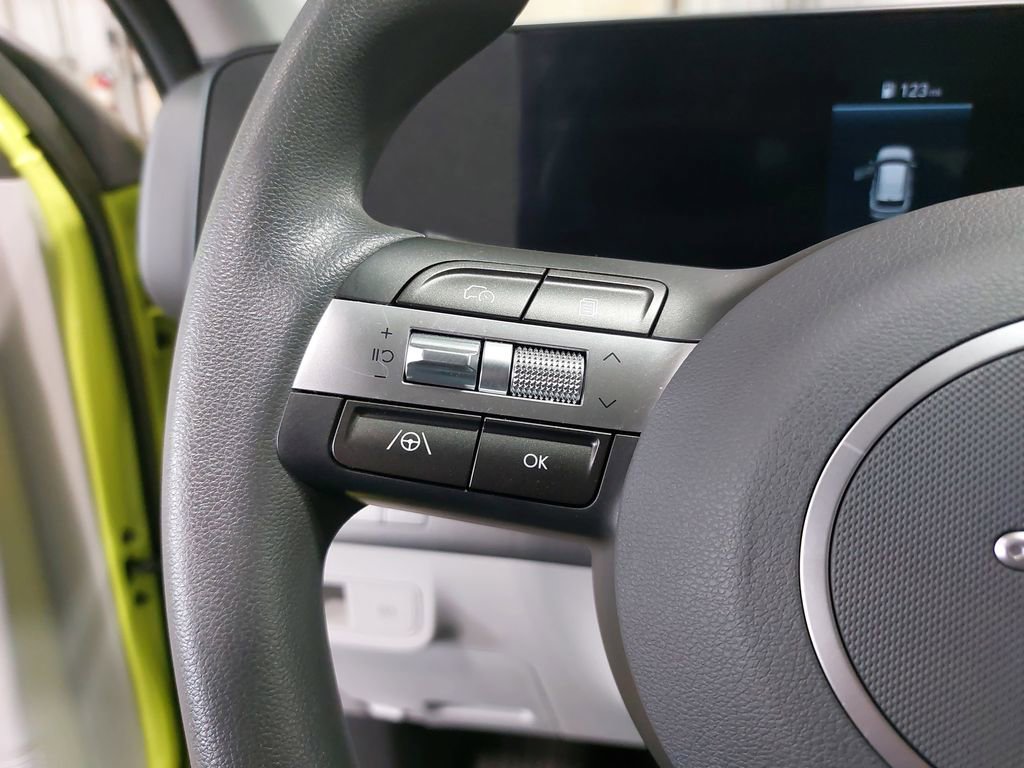 Certified 2024 Hyundai Kona SE image 16