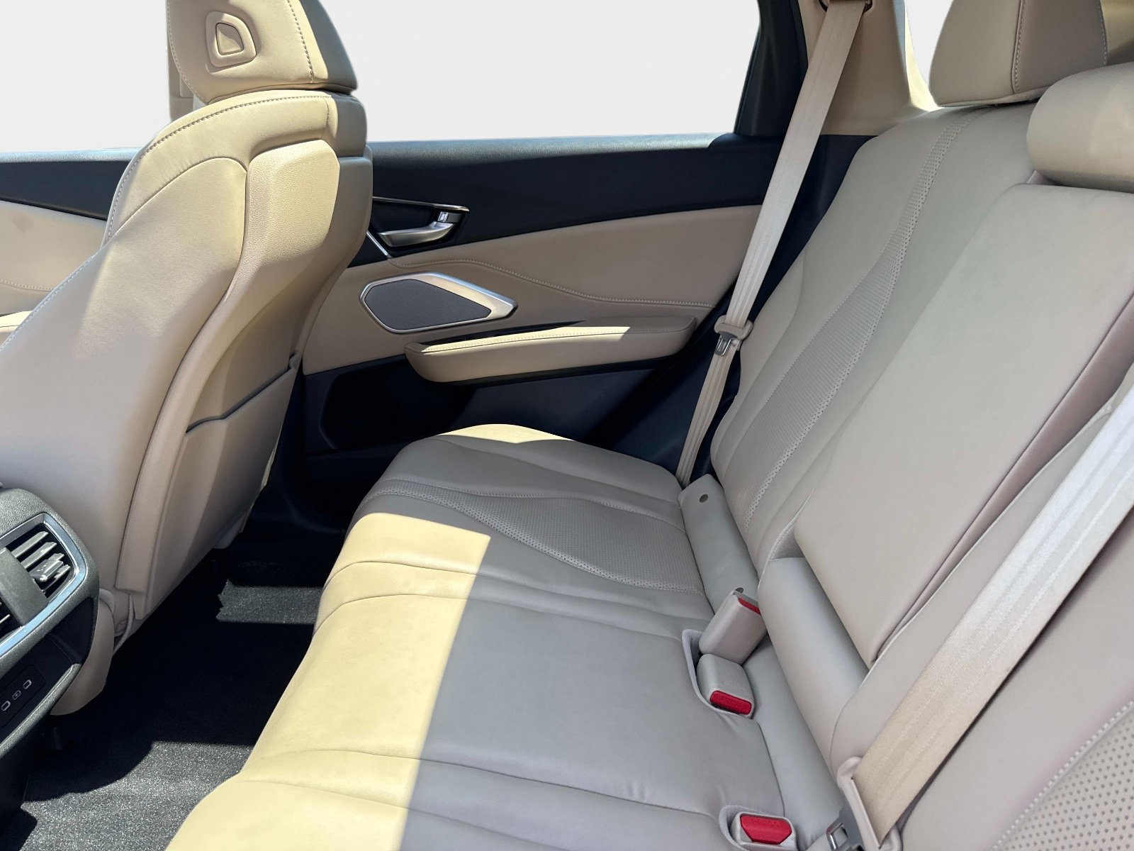 Used 2024 Acura RDX SH-AWD w/ Technology Package image 14