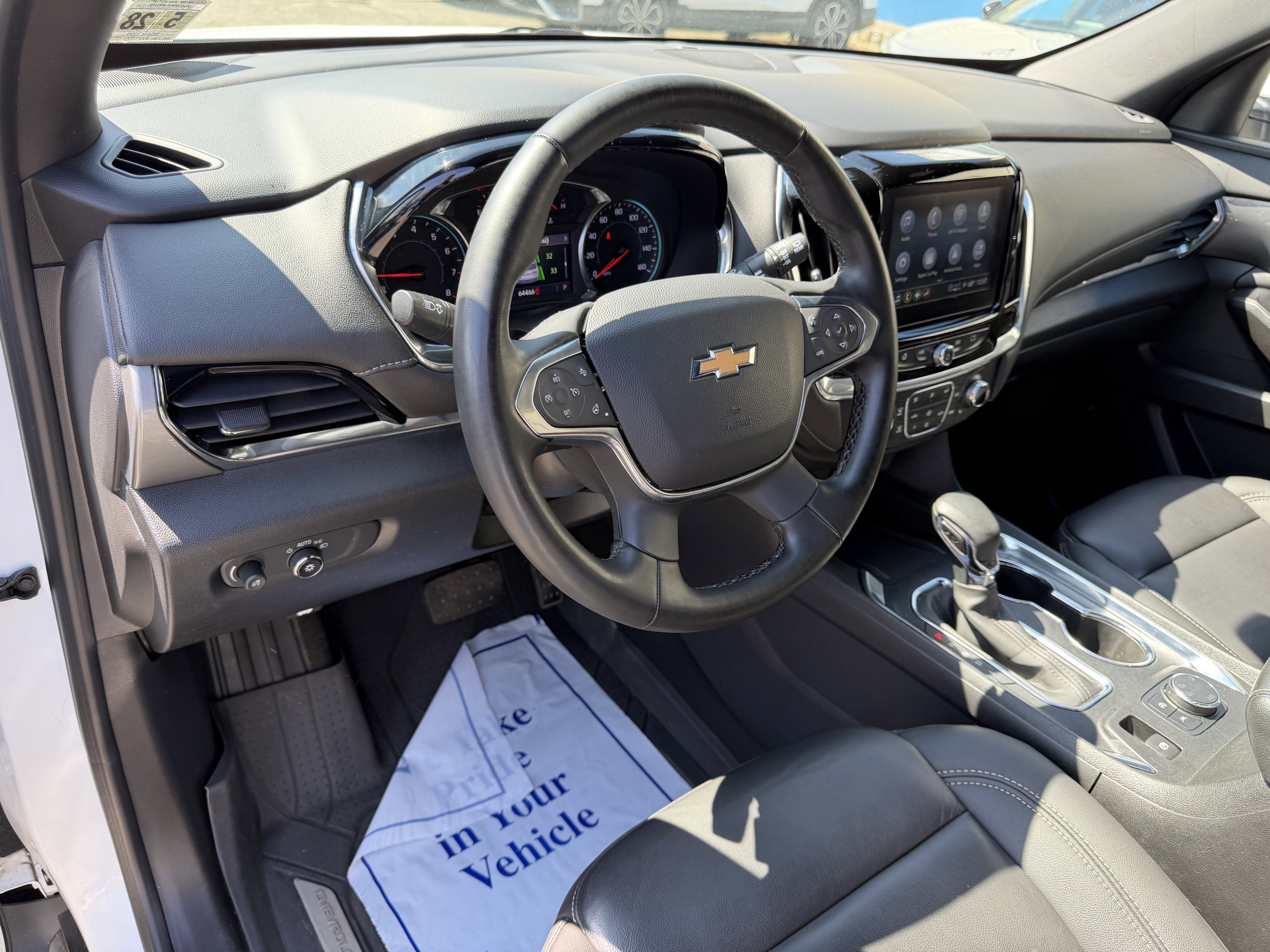 Used 2023 Chevrolet Traverse LT w/ LPO, Floor Liner Package AWD/4WD image 14