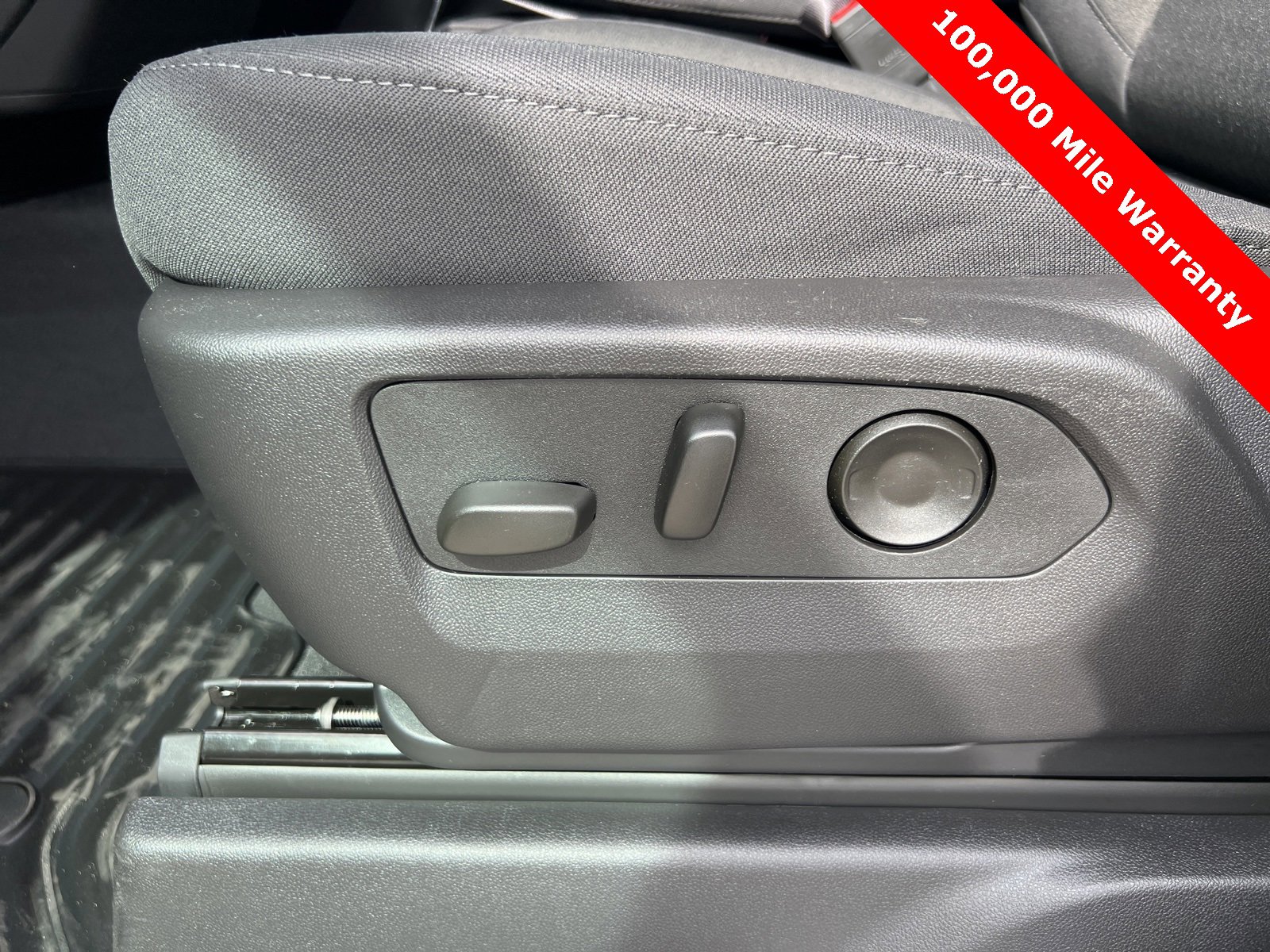 New 2026 Chevrolet Silverado 2500 Custom w/ Custom Value Package image 20