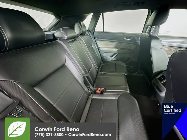 Used 2022 Volkswagen Atlas Cross Sport SEL R-Line image 32