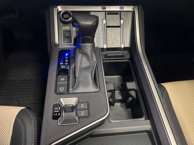 Used 2026 Lexus GX 550 AWD/4WD image 23