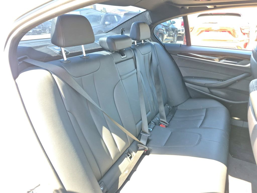 Used 2019 BMW 530i w/ Convenience Package RWD image 25