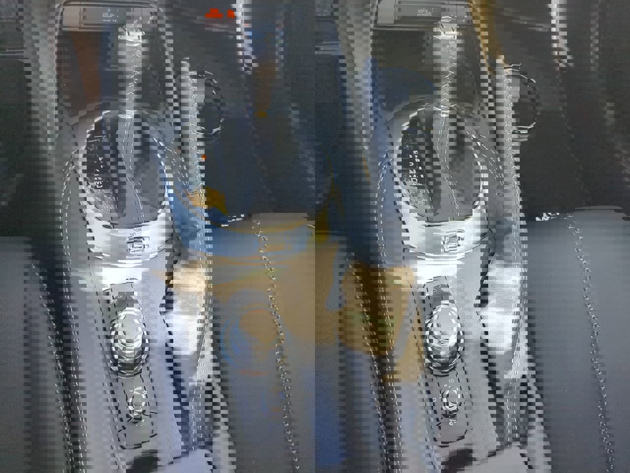 Used 2025 MAZDA MX-5 Miata Grand Touring image 17