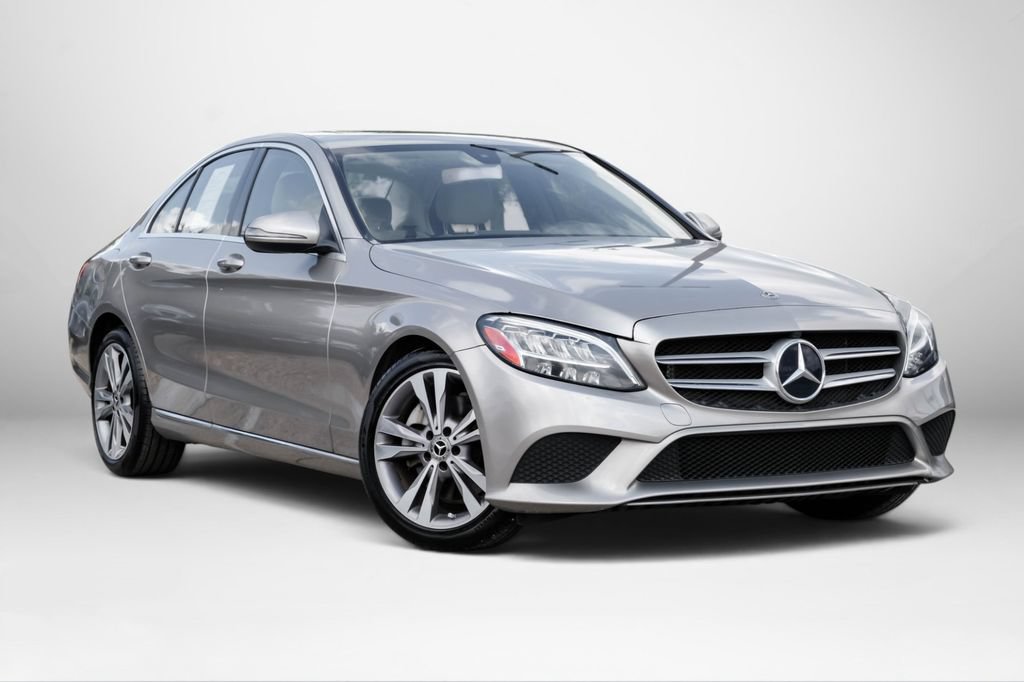 Used 2019 Mercedes-Benz C 300 Sedan image 4