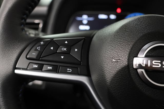 Certified 2025 Nissan Leaf SV Plus FWD image 18