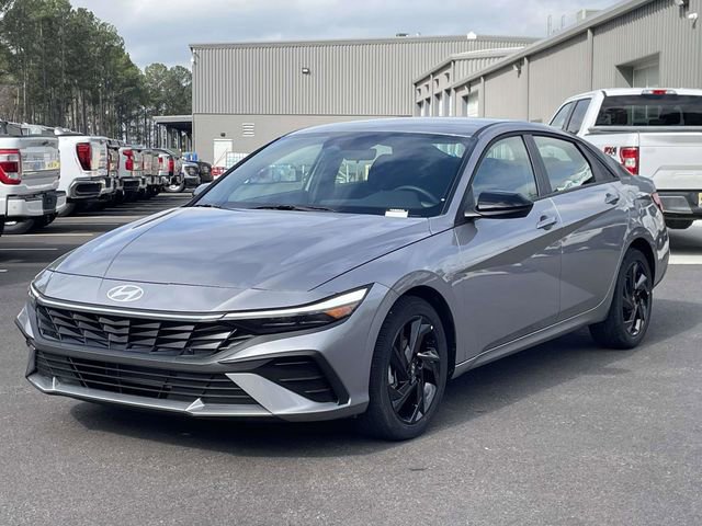 Used 2026 Hyundai Elantra Sport image 25