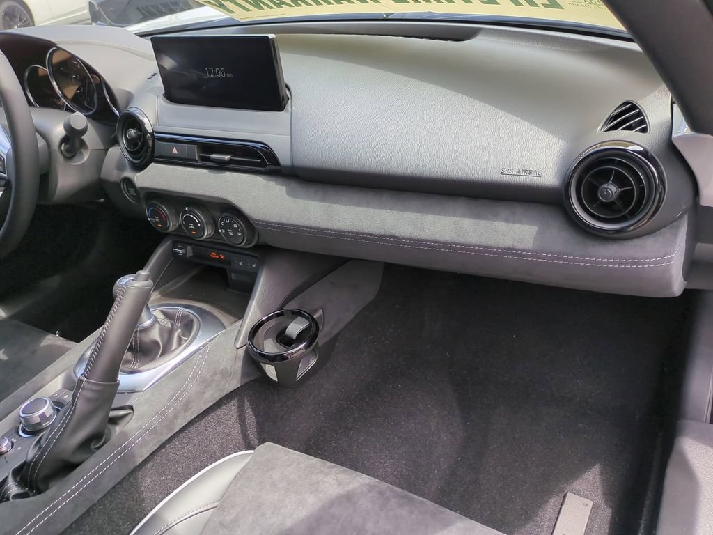 New 2026 MAZDA MX-5 Miata RF Club RWD image 14