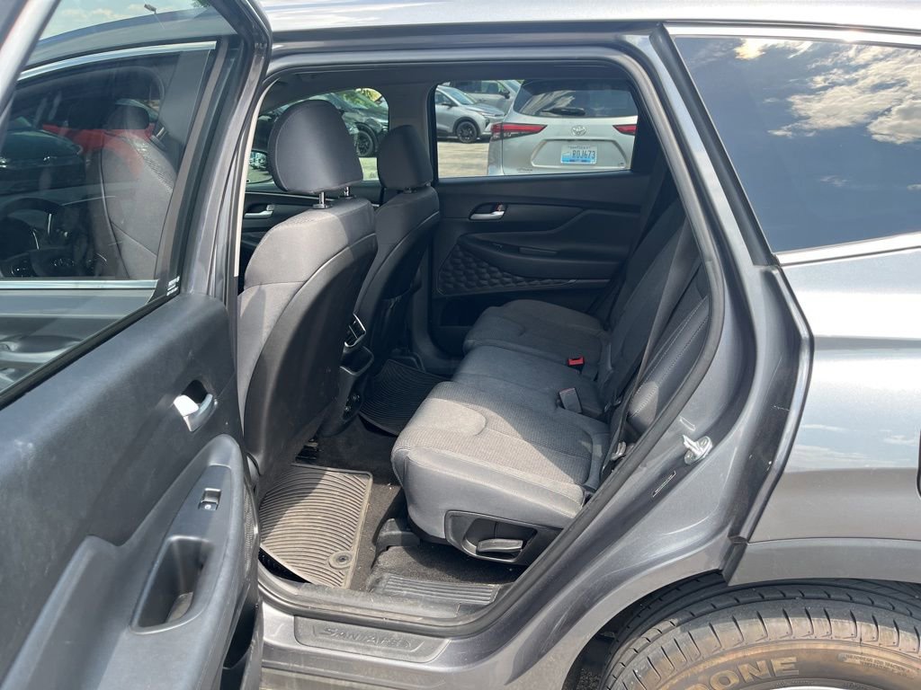 Used 2019 Hyundai Santa Fe SE AWD/4WD image 10