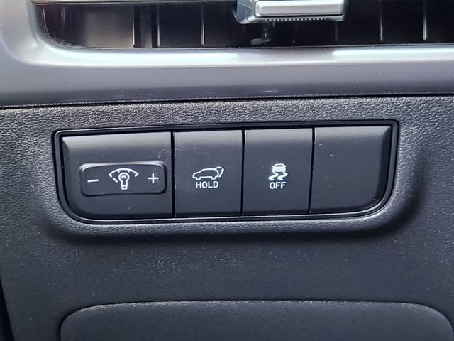 Certified 2025 Hyundai Tucson SEL AWD/4WD image 16
