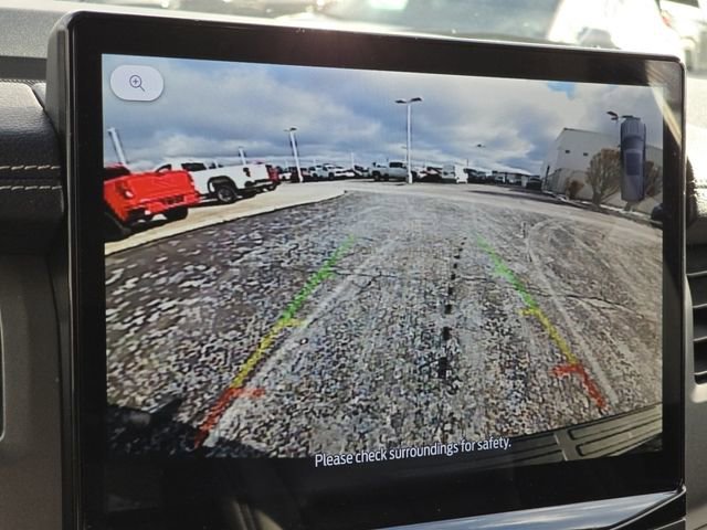 Used 2024 Ford Expedition Max XLT image 6