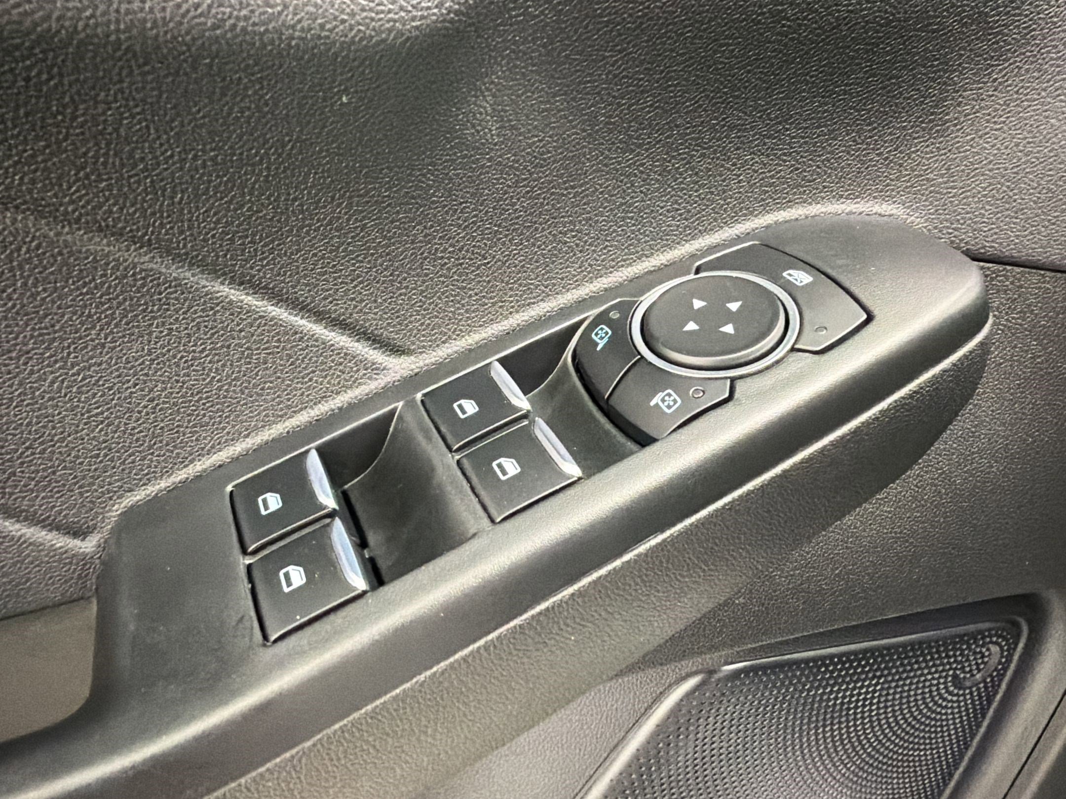 Used 2023 Ford Escape Active FWD image 12
