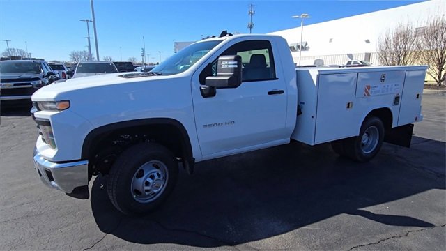 New 2025 Chevrolet Silverado 3500 W/T w/ WT Convenience Package image 4