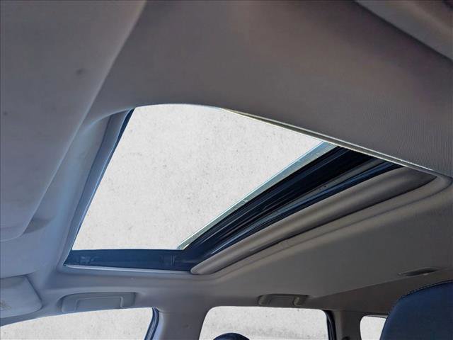 Used 2017 Mitsubishi Outlander GT image 17