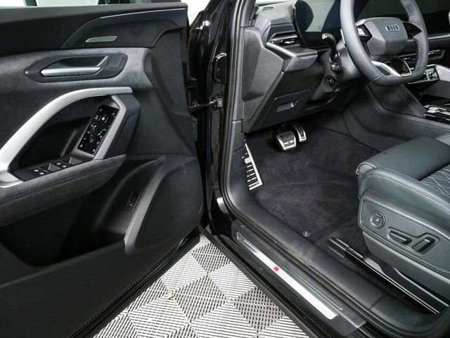 New 2026 Audi SQ5 Premium Plus image 8