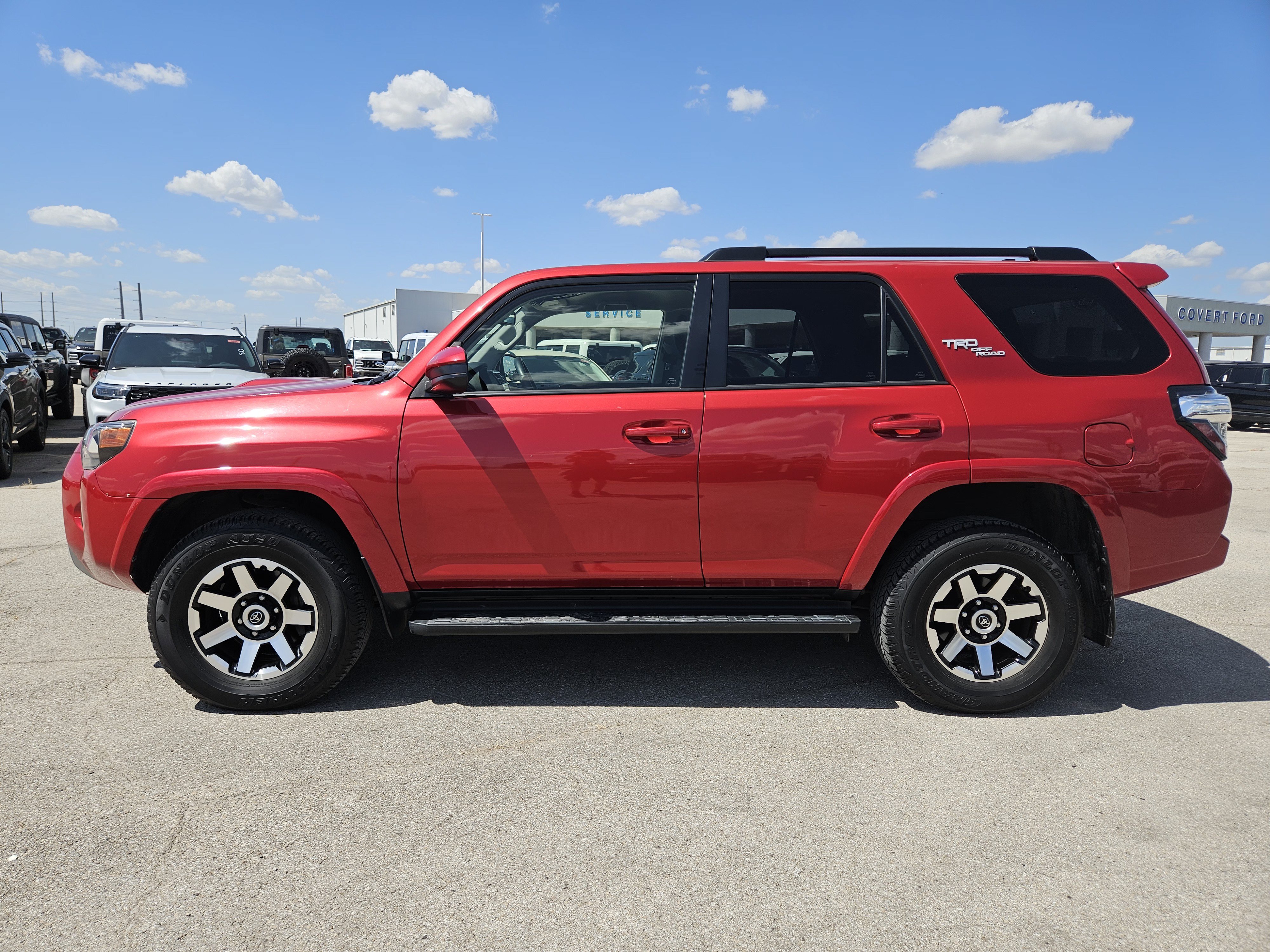 Used 2021 Toyota 4Runner TRD Off-Road AWD/4WD image 4