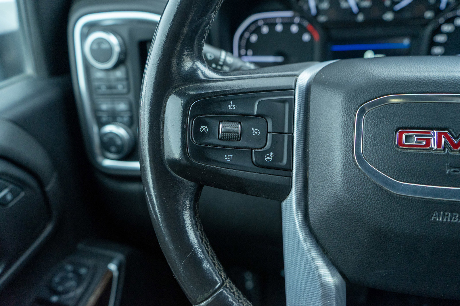 Used 2021 GMC Sierra 2500 SLE w/ SLE Value Package; image 22