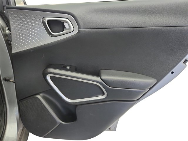 Used 2022 Kia Soul LX w/ Technology Package image 25