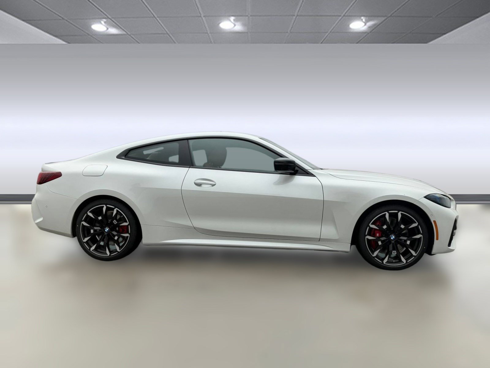 Used 2026 BMW 430i Coupe w/ M Sport Package RWD image 8
