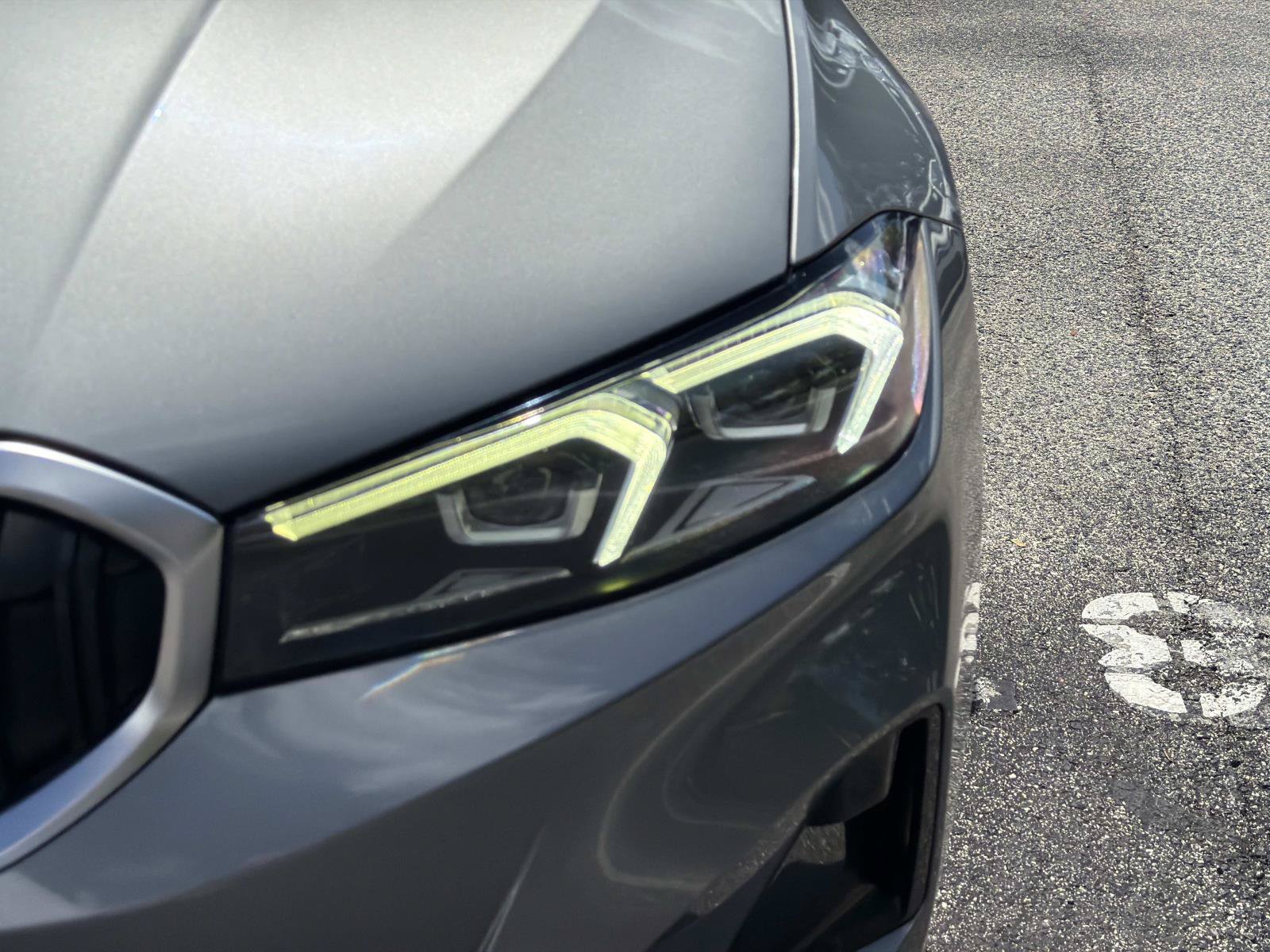 Certified 2023 BMW 330i Sedan RWD image 10